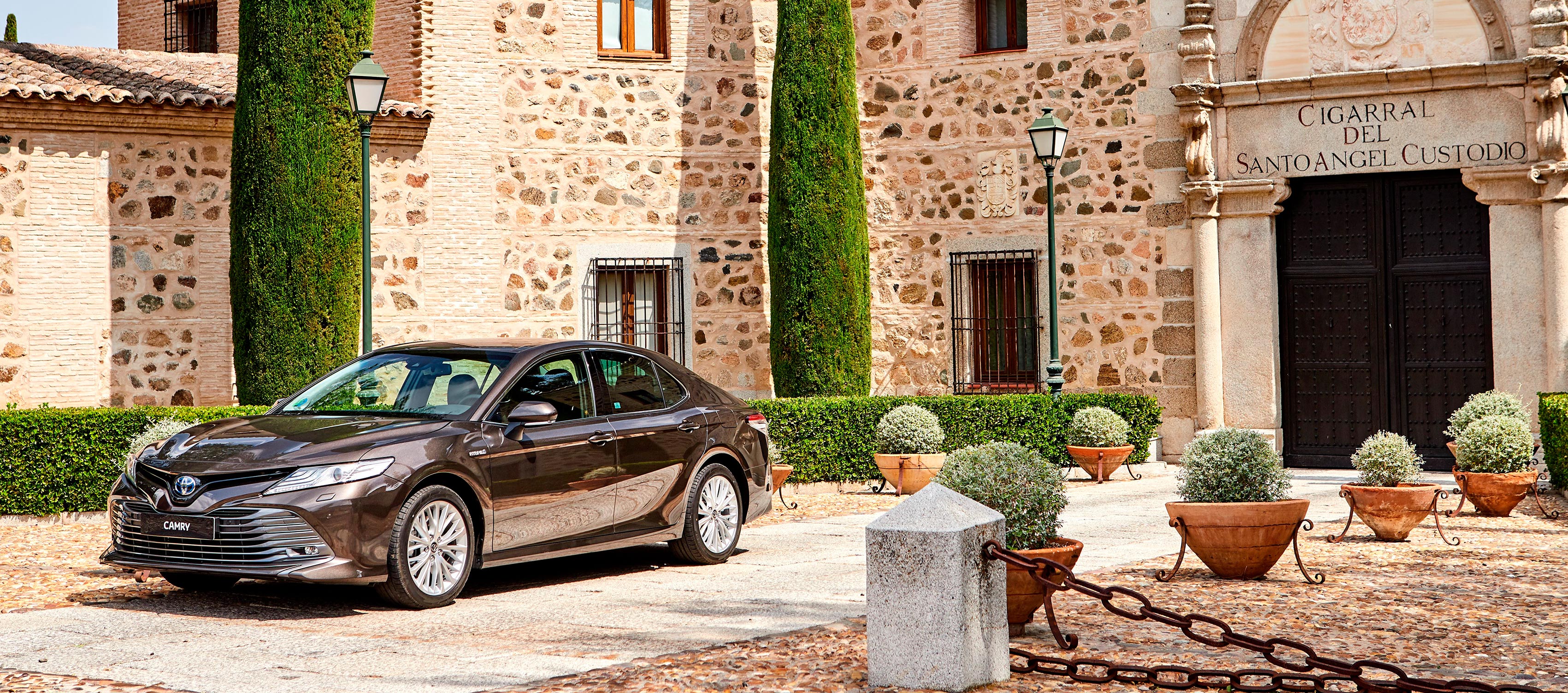 Toyota Camry Hybrid ya en el mercado español