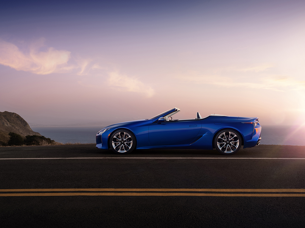 Lexus LC 500 Cabrio debuta en el Salón de Los Ángeles