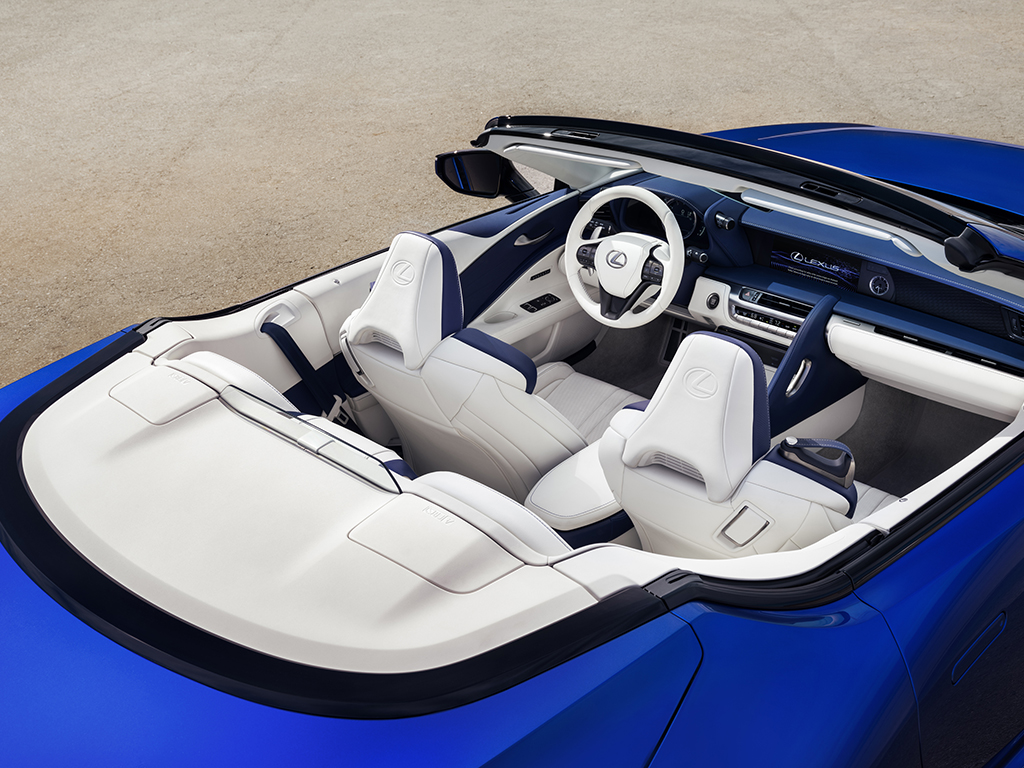 Lexus LC 500 Cabrio debuta en el Salón de Los Ángeles