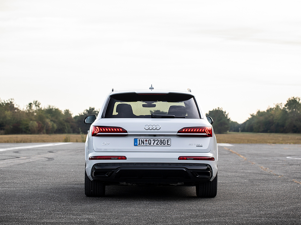 Nuevo Audi Q7 60 TFSIe quattro a la venta en el mercado español