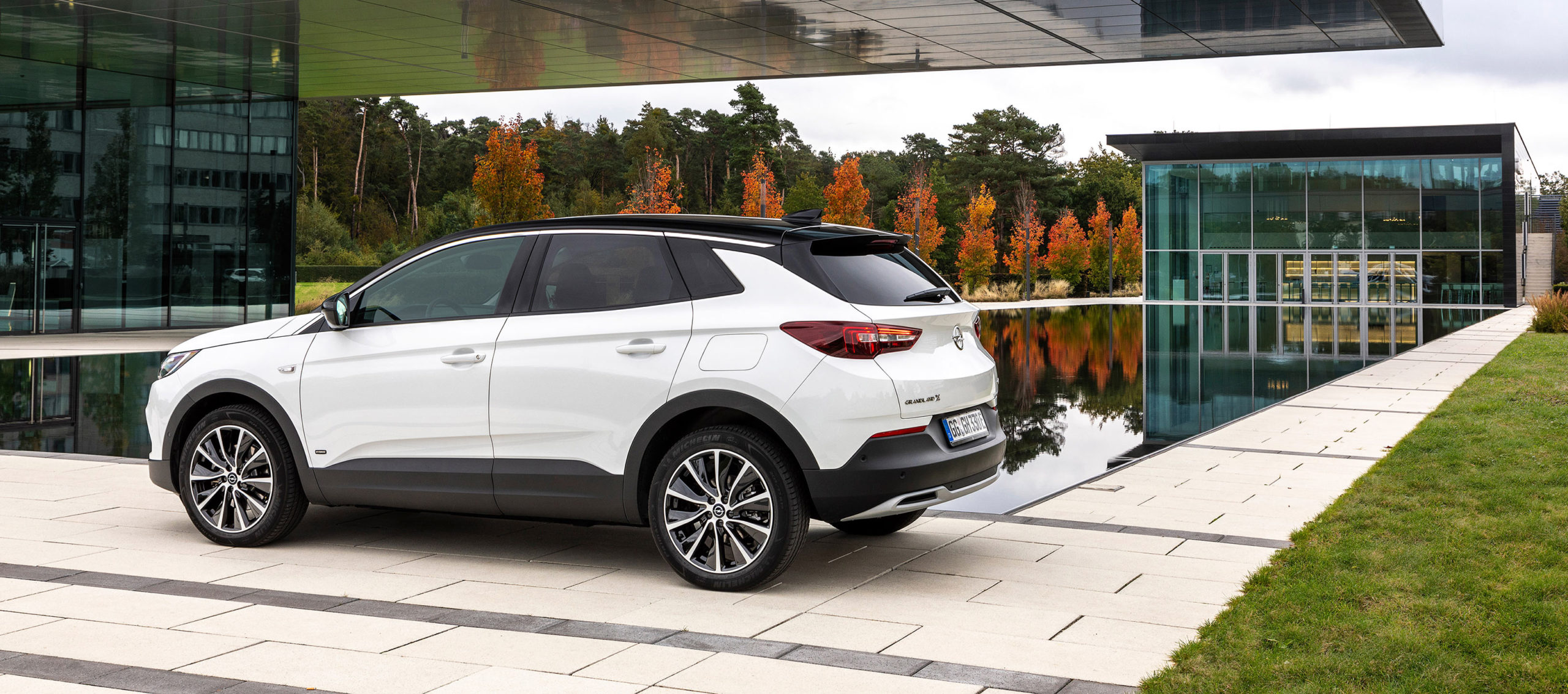 Llega al mercado el Opel Grandland X PHEV 4×2