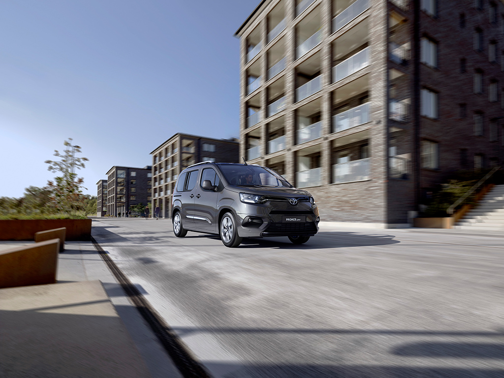 Toyota España inicia la preventa del Toyota PROACE CITY