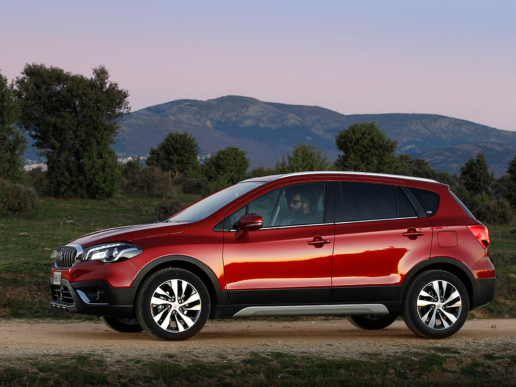 Suzuki S-Cross con sistema híbrido de 48V