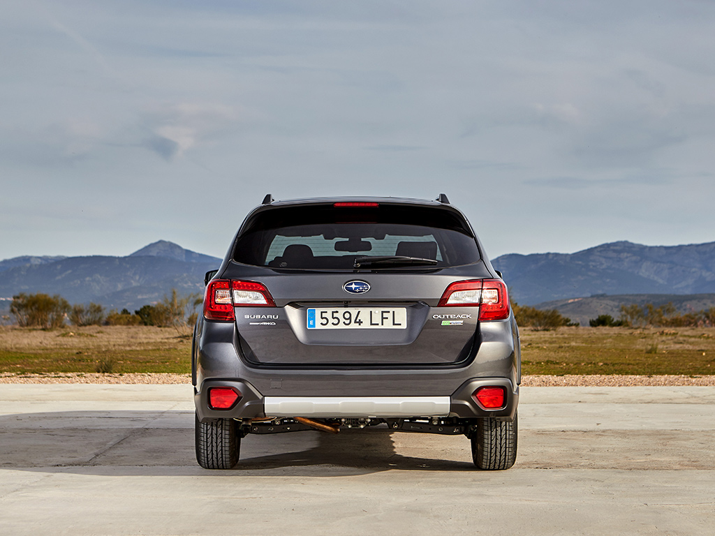 Subaru Outback Silver Edition