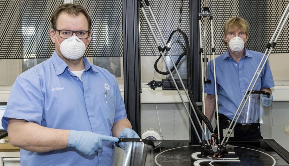 El Grupo Volkswagen ha empezado a producir portaviseras mediante la impresión 3D