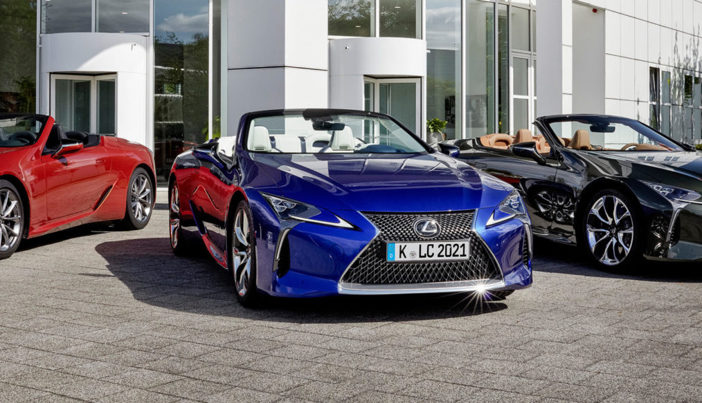 Lexus LC500 Cabrio de estreno