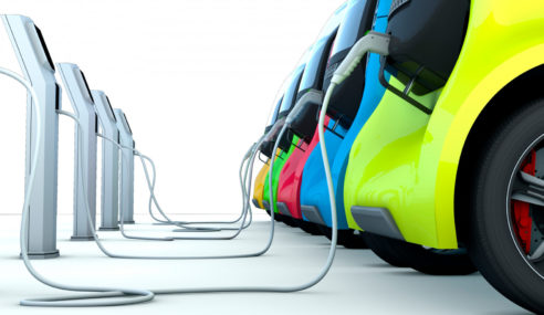 Las ventas de vehículos electrificados crecen un 45%