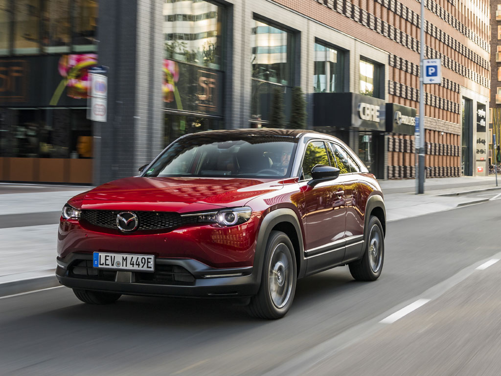 Mazda MX-30, eléctrico con sentido común, urbano y de calidad