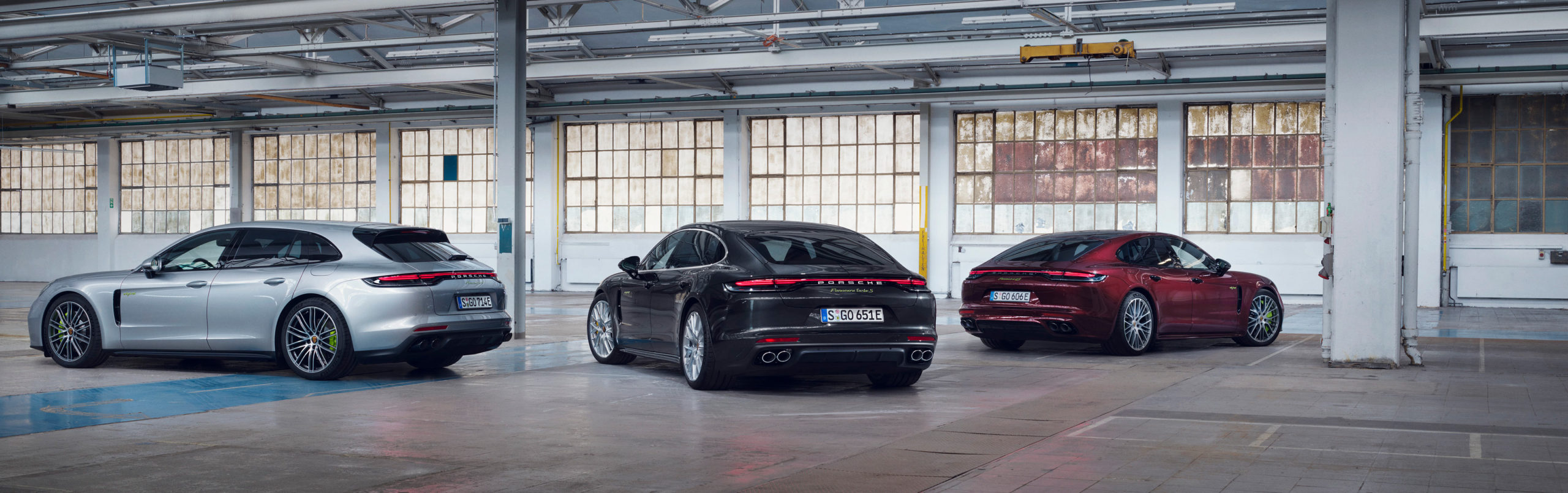 Nuevos Porsche Panamera híbridos enchufables