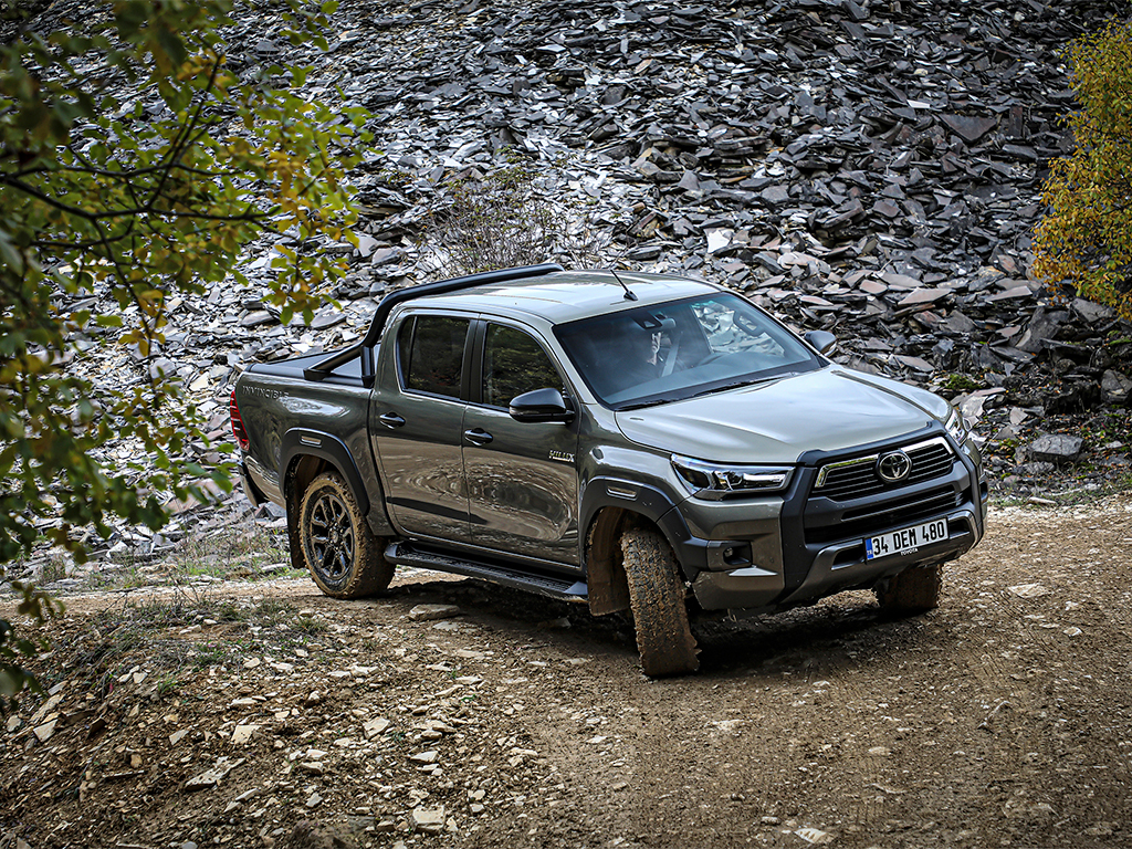 Toyota Hilux MY2021, ya está disponible en España