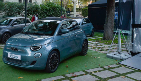 Fiat 500E, solo eléctrico, más grande y tres carrocerías a elegir, una de ellas con dos puertas laterales (3+1)