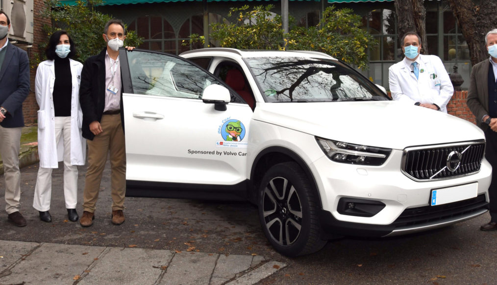 Volvo cede al Hospital Niño Jesús un Volvo XC40, para que los sanitarios realicen desplazamientos domiciliarios