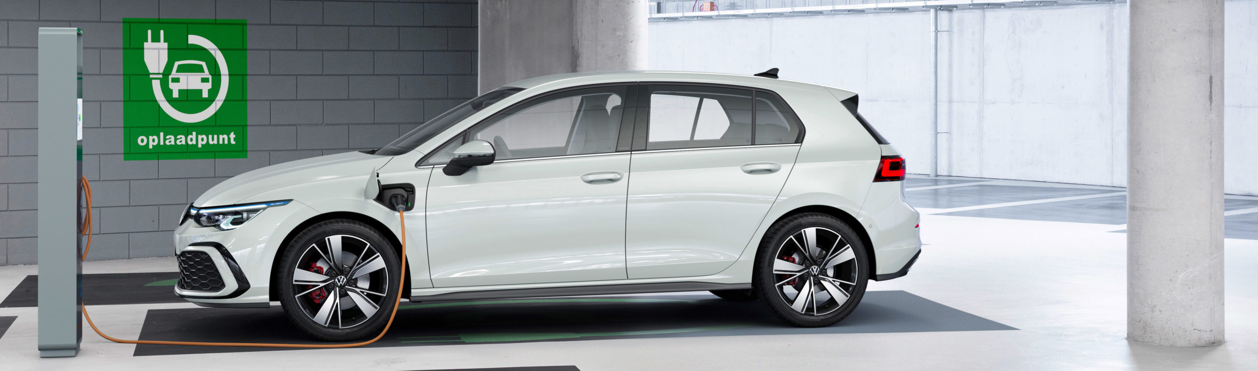 Volkswagen Golf GTE y eHybrid a la venta en España