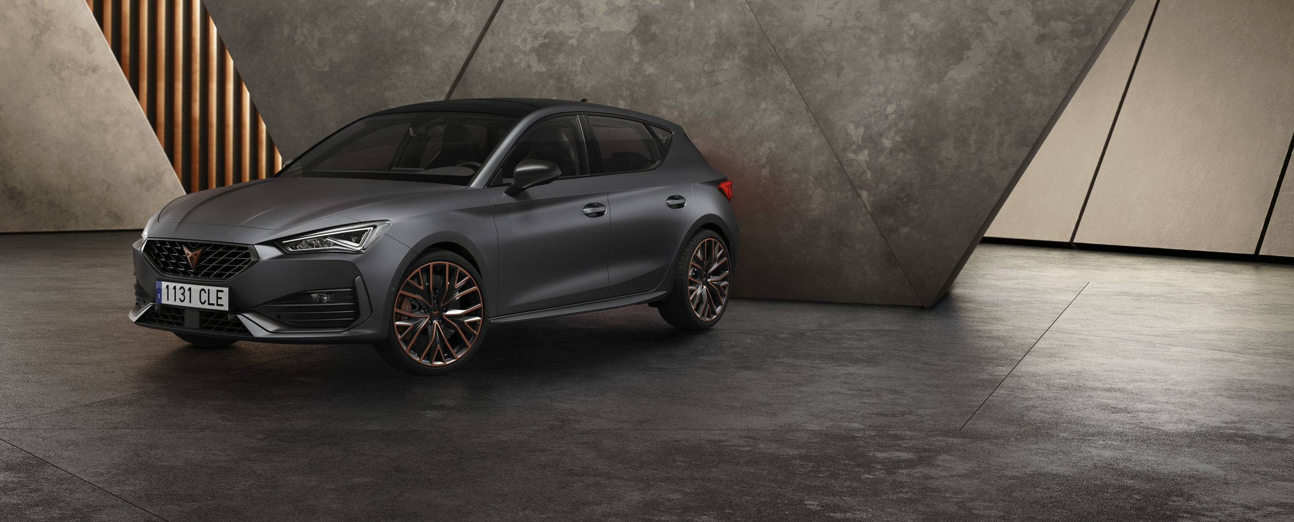 CUPRA León e-Hybrid 204 CV, otro león acecha