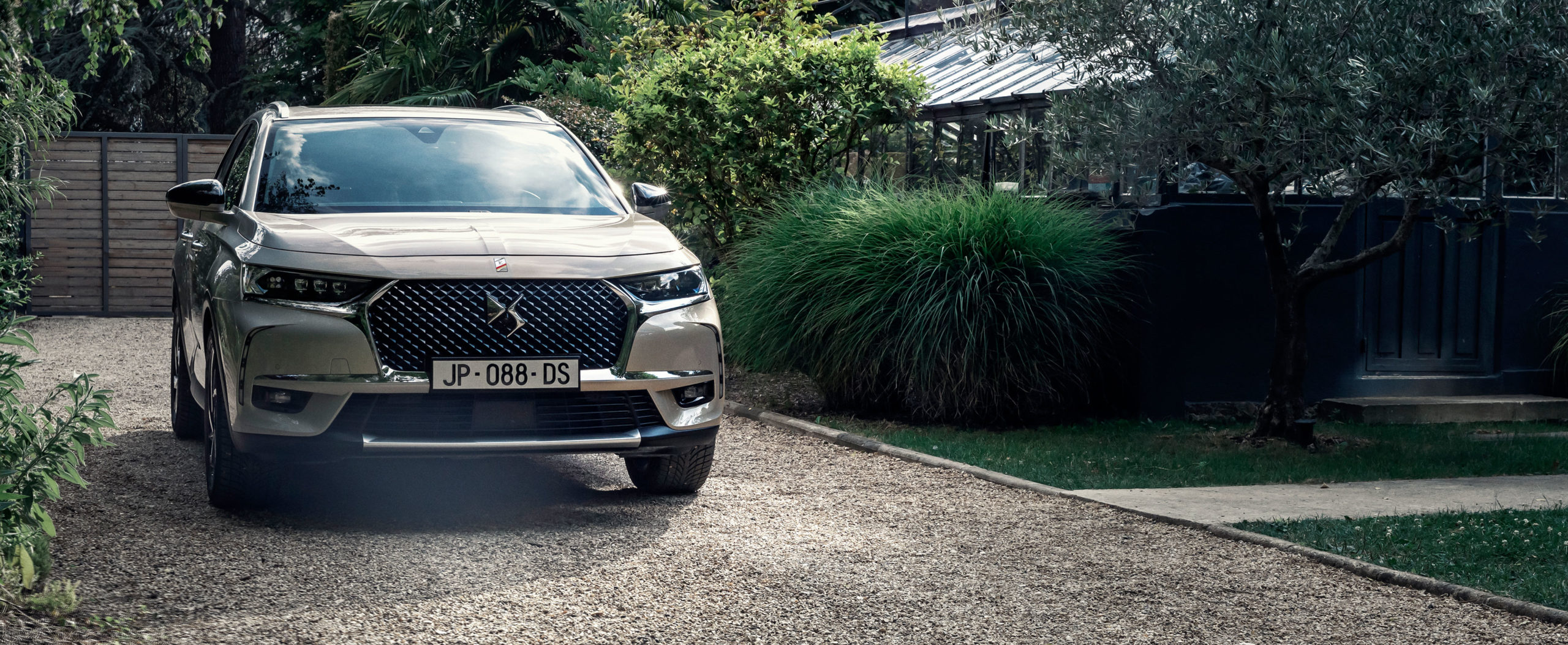 DS 7 Crossback lo tiene absolutamente todo