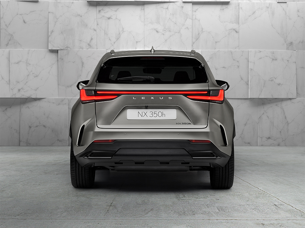 Lexus NX "Sentir más en cada momento"