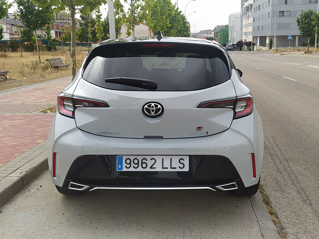 TestDrive - Toyota Corolla GR SPORT el acabado deportivo del híbrido más vendido de España