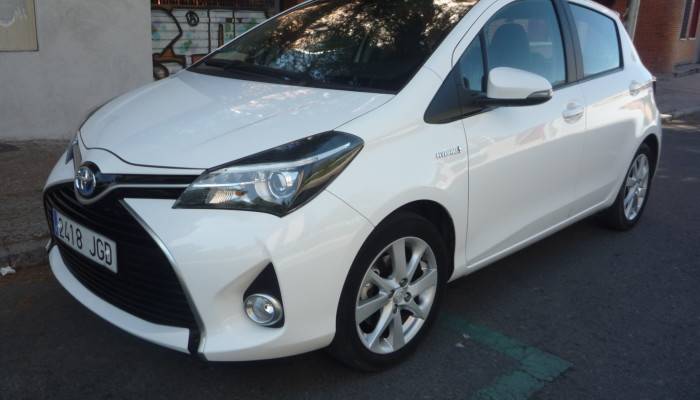 Toyota Yaris 1.5 híbrido 100 CV Active I VENDIDO