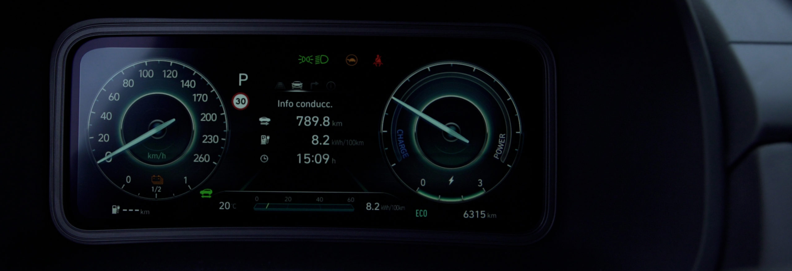 Hyundai Kona eléctrico récord de autonomía en ciclo urbano