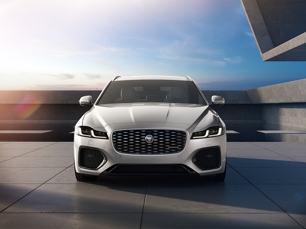 Nuevas versiones R-Dynamic Black para los Jaguar XE y XF