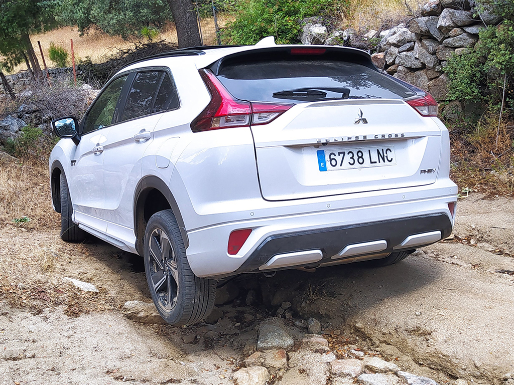 TestDrive - Mitsubishi Eclipse Cross PHEV, el SUV Coupé híbrido enchufable referencia del segmento