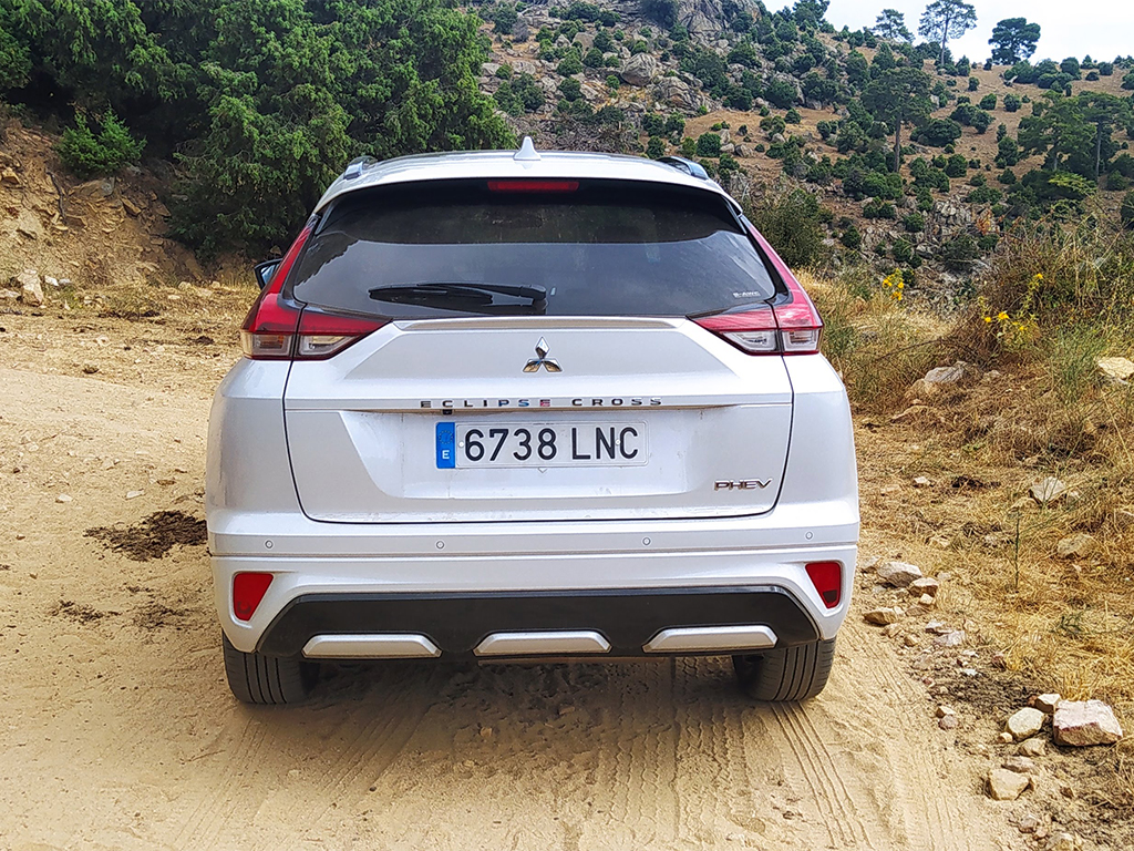 TestDrive - Mitsubishi Eclipse Cross PHEV, el SUV Coupé híbrido enchufable referencia del segmento