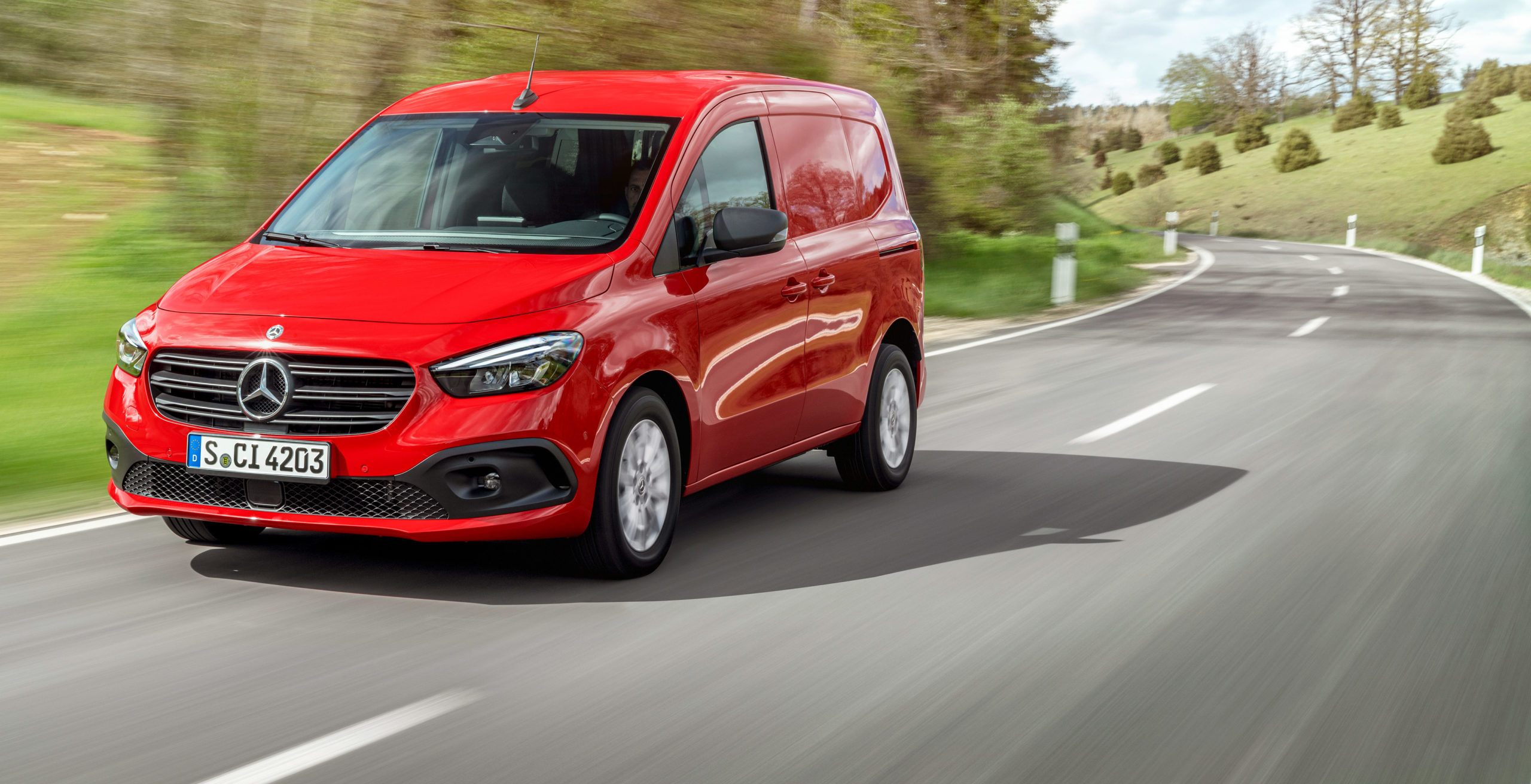 Mercedes-Benz Citan Tourer ya a la venta