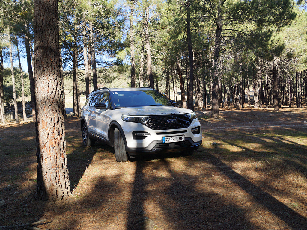 TestDrive - Ford Explorer PHEV, un SUV de otra dimensión