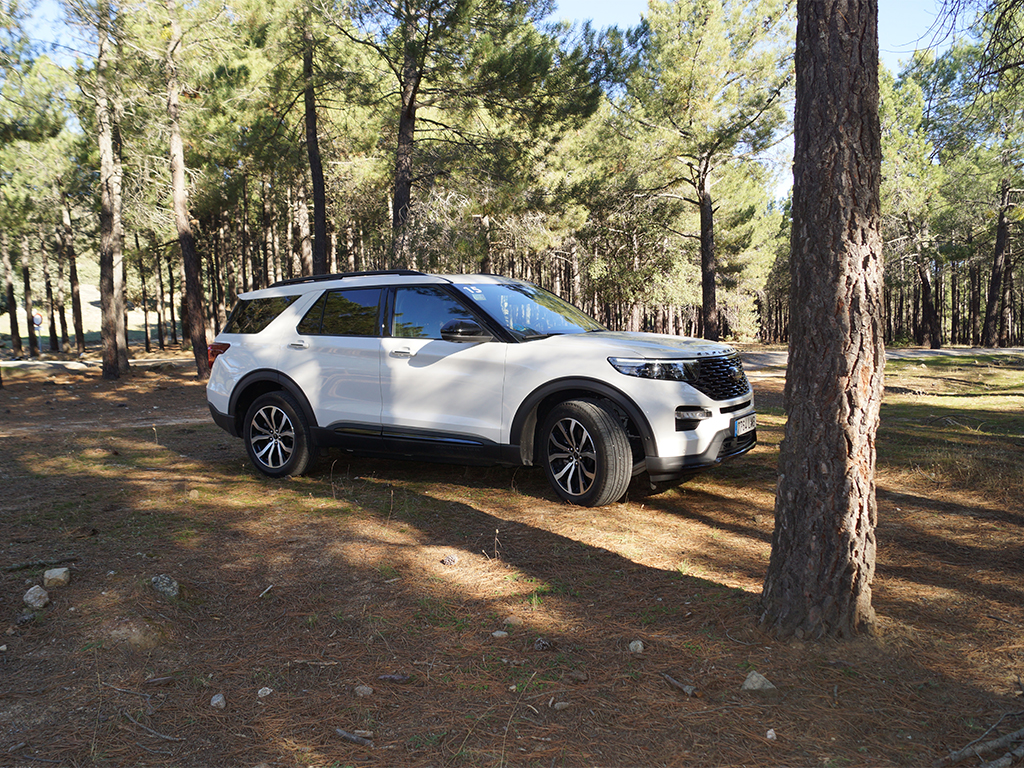 TestDrive - Ford Explorer PHEV, un SUV de otra dimensión