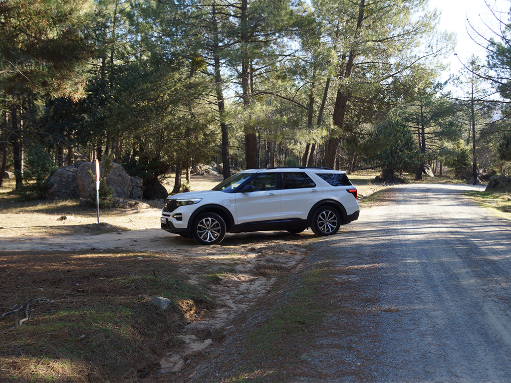 TestDrive - Ford Explorer PHEV, un SUV de otra dimensión