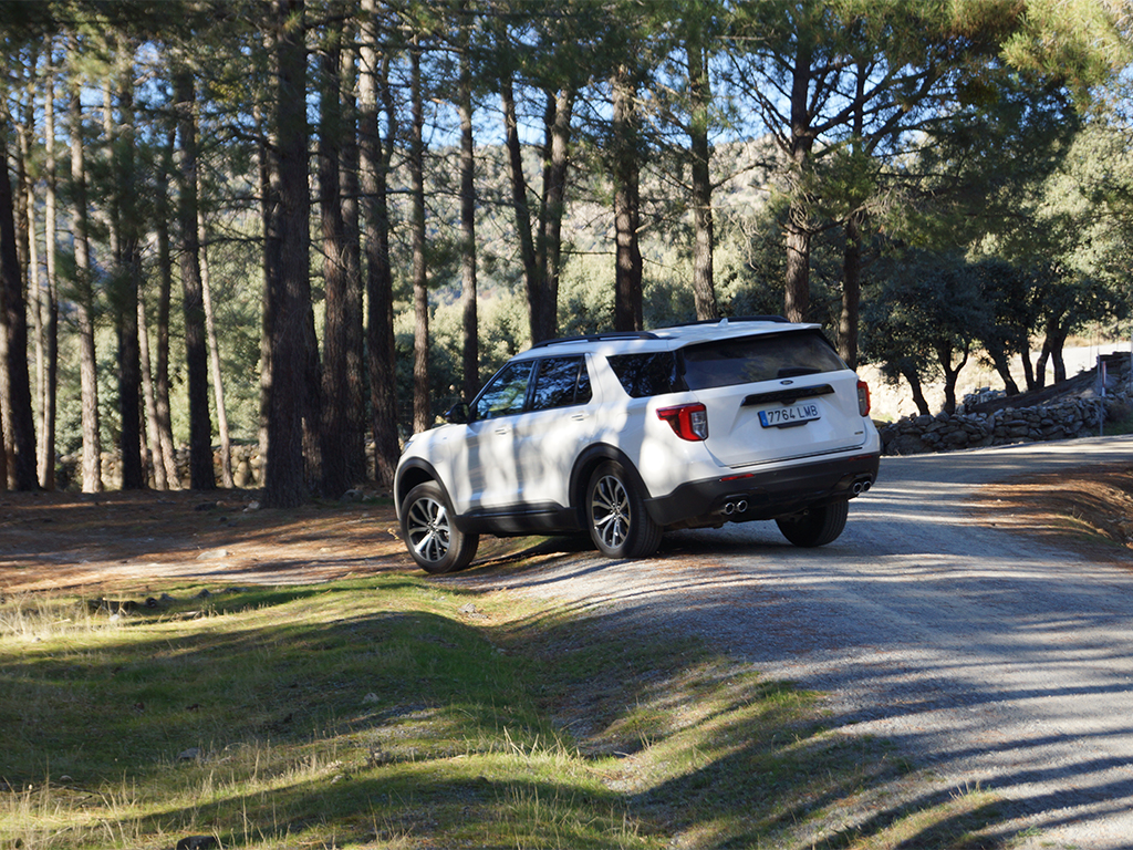 TestDrive - Ford Explorer PHEV, un SUV de otra dimensión