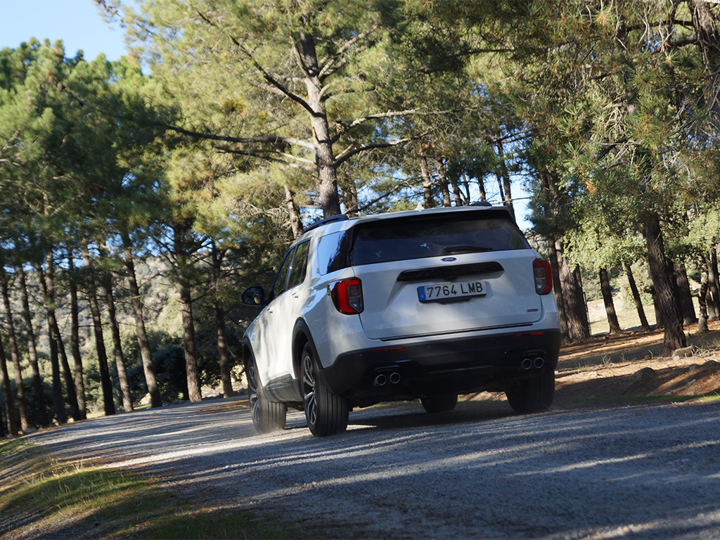 TestDrive - Ford Explorer PHEV, un SUV de otra dimensión