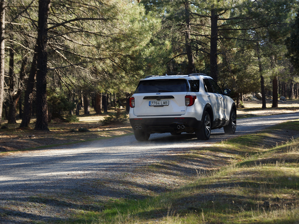 TestDrive - Ford Explorer PHEV, un SUV de otra dimensión