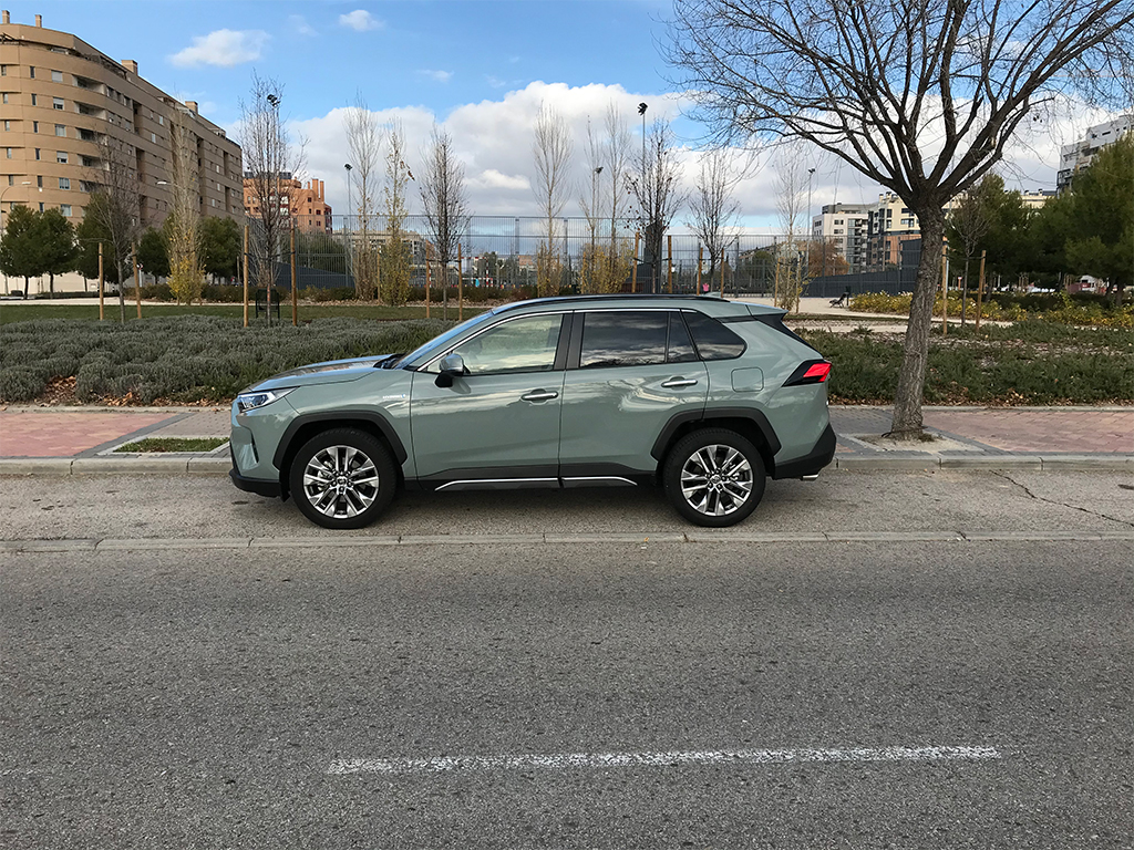 TestDrive - Toyota RAV4 el SUV con mayúsculas