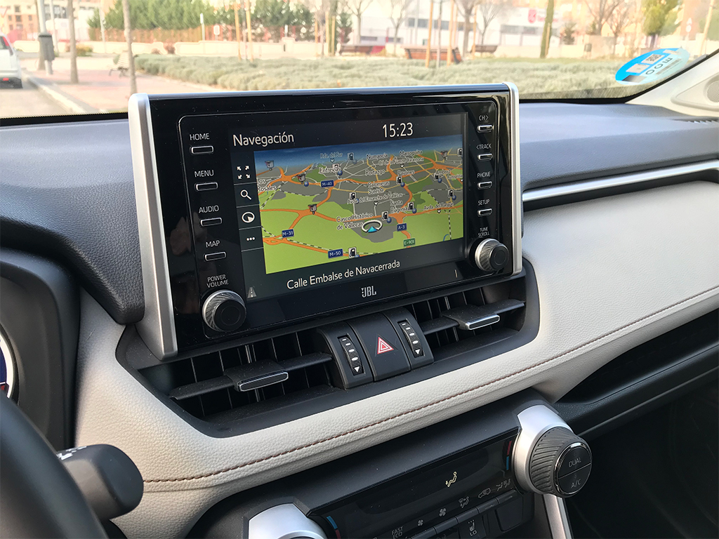 TestDrive - Toyota RAV4 el SUV con mayúsculas