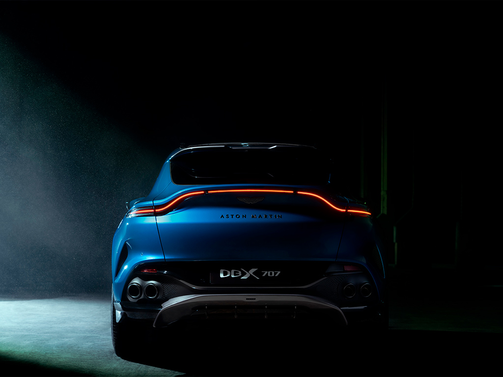 Aston Martin DBX707: el SUV de lujo más potente