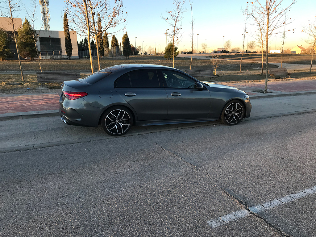 TestDrive - Mercedes Benz Clase C, el primero de su clase