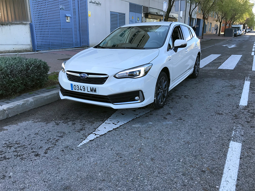 TestDrive - Subaru Impreza Eco Hybrid, seguro, fiable y confortable