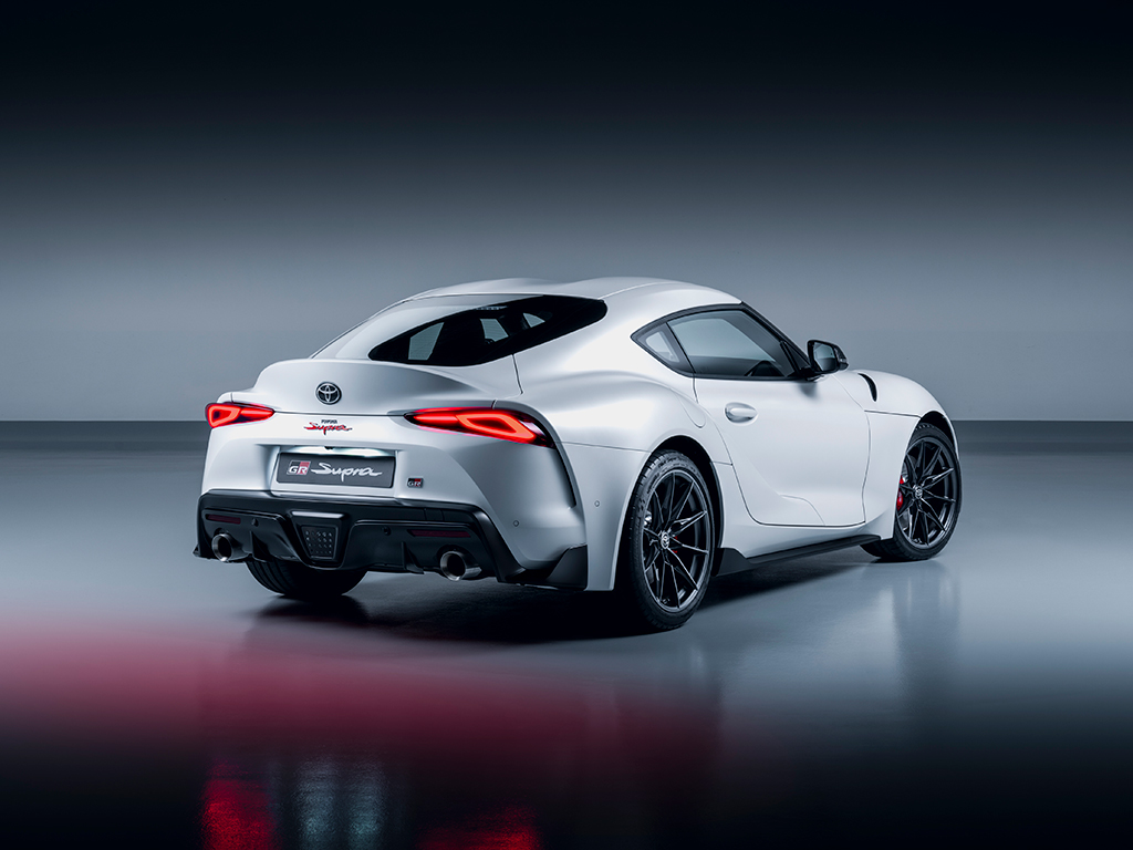 Toyota GR SUPRA ahora con transmisión manual