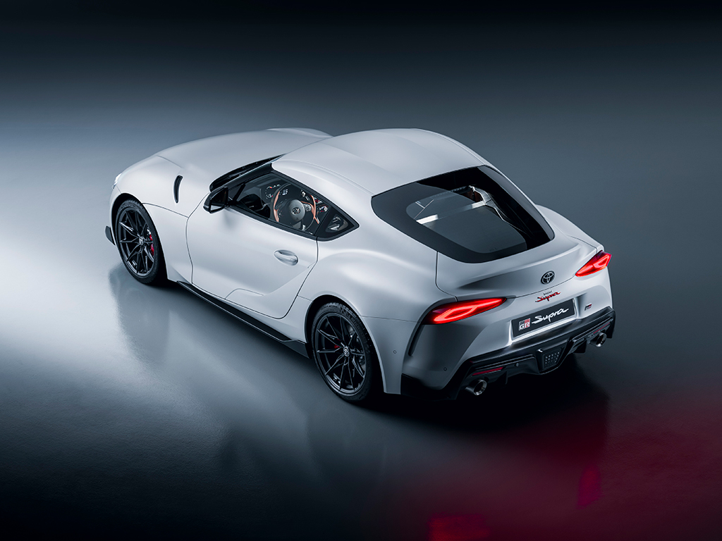 Toyota GR SUPRA ahora con transmisión manual