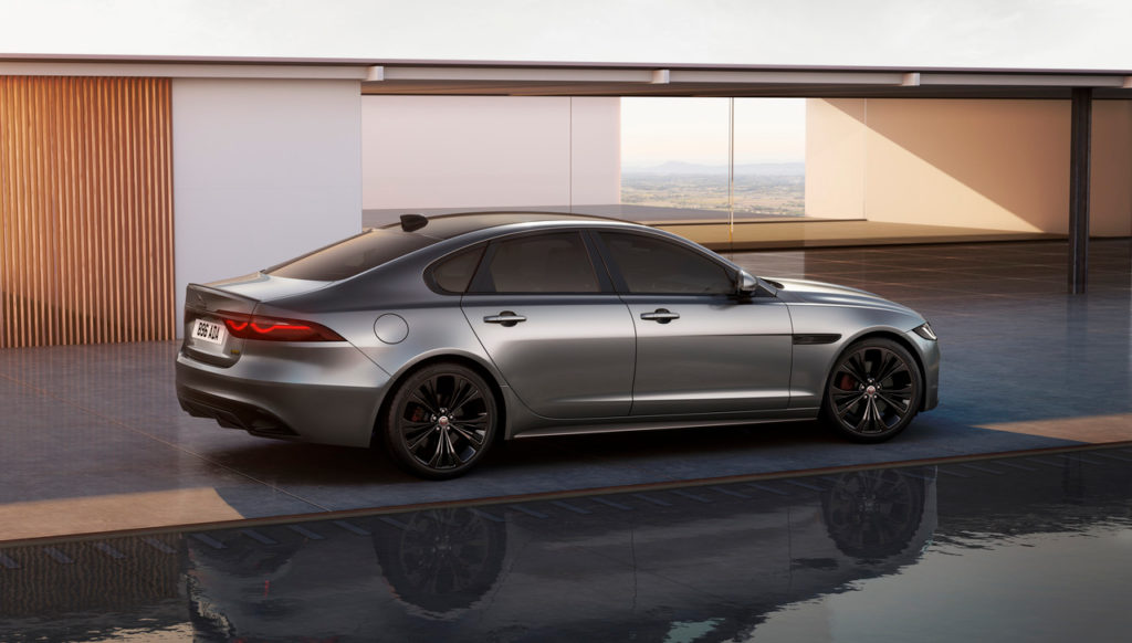 R-Dynamic Black para los Jaguar XE Y XF