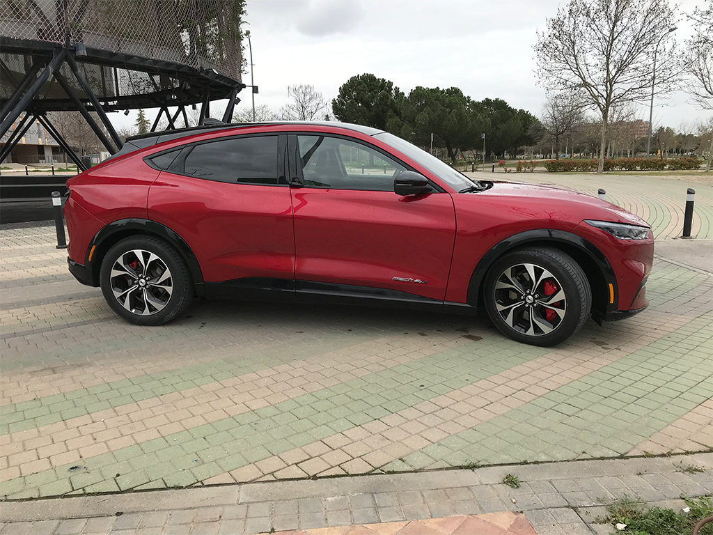 TestDrive - Ford Mustang Match-e, el SUV 100% eléctrico definitivo