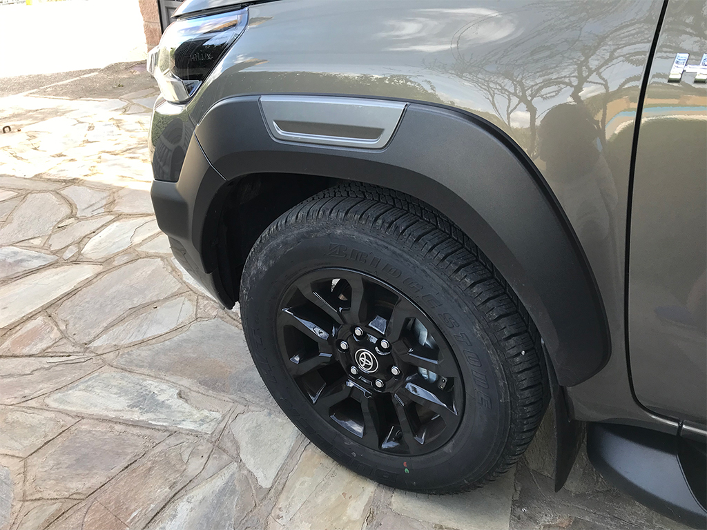 Prueba del Toyota Hilux Invincible