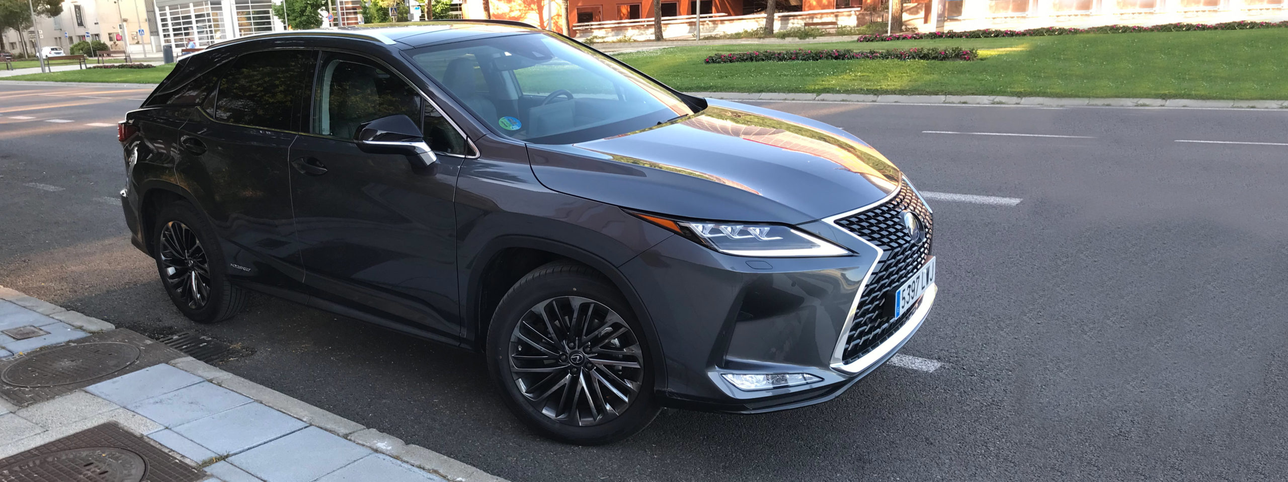 Prueba del Lexus RX, SUV premium con mucha personalidad