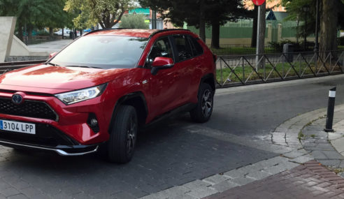 Prueba Toyota RAV4 Plug-in Hybrid ¿mejor que el Electric Hybrid?