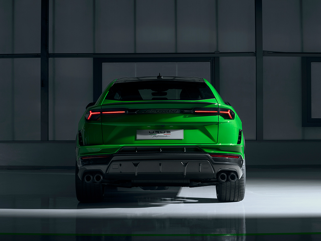 Lamborghini Urus Performance