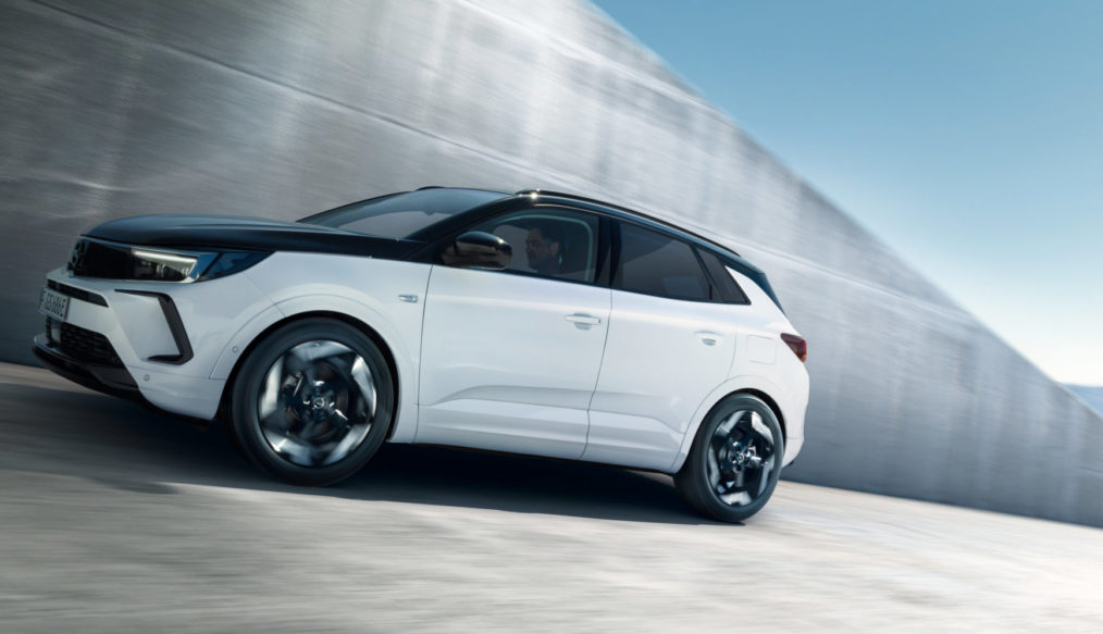 OPEL Grandland GSe