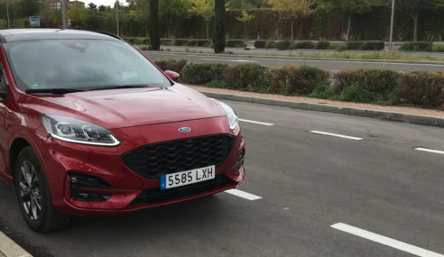 Prueba Ford Kuga FHEV, más que un híbrido convencional