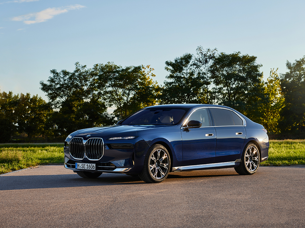 BMW Serie 7, nuevas motorizaciones y precios