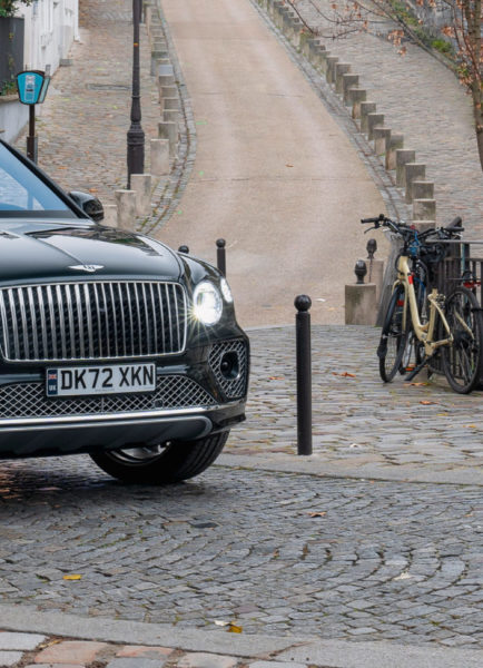 Bentley Bentayga Extended Wheelbase